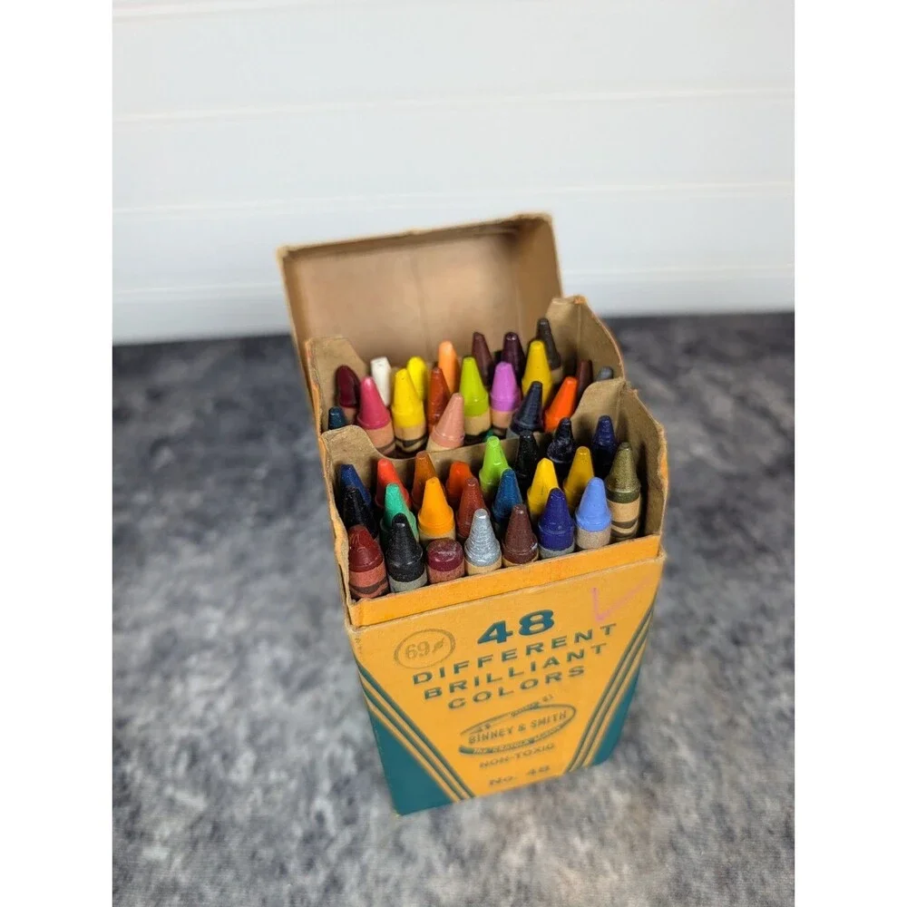 Vintage CRAYOLA CRAYON No 48 BINNEY & SMITH Box & Crayons Many Retired Colors